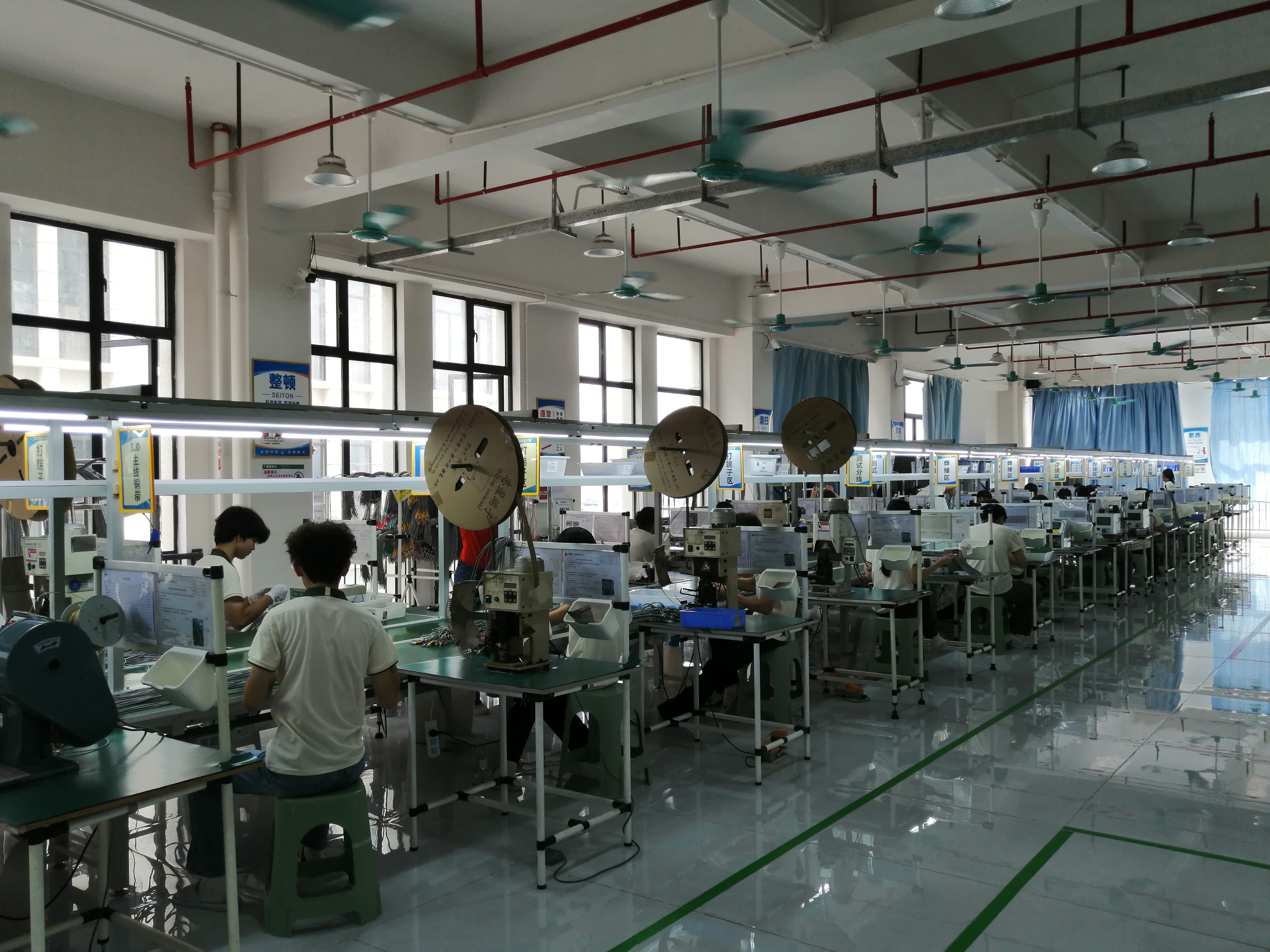 Huizhou Xinkang Medical Equipment Co., Ltd. factory production line