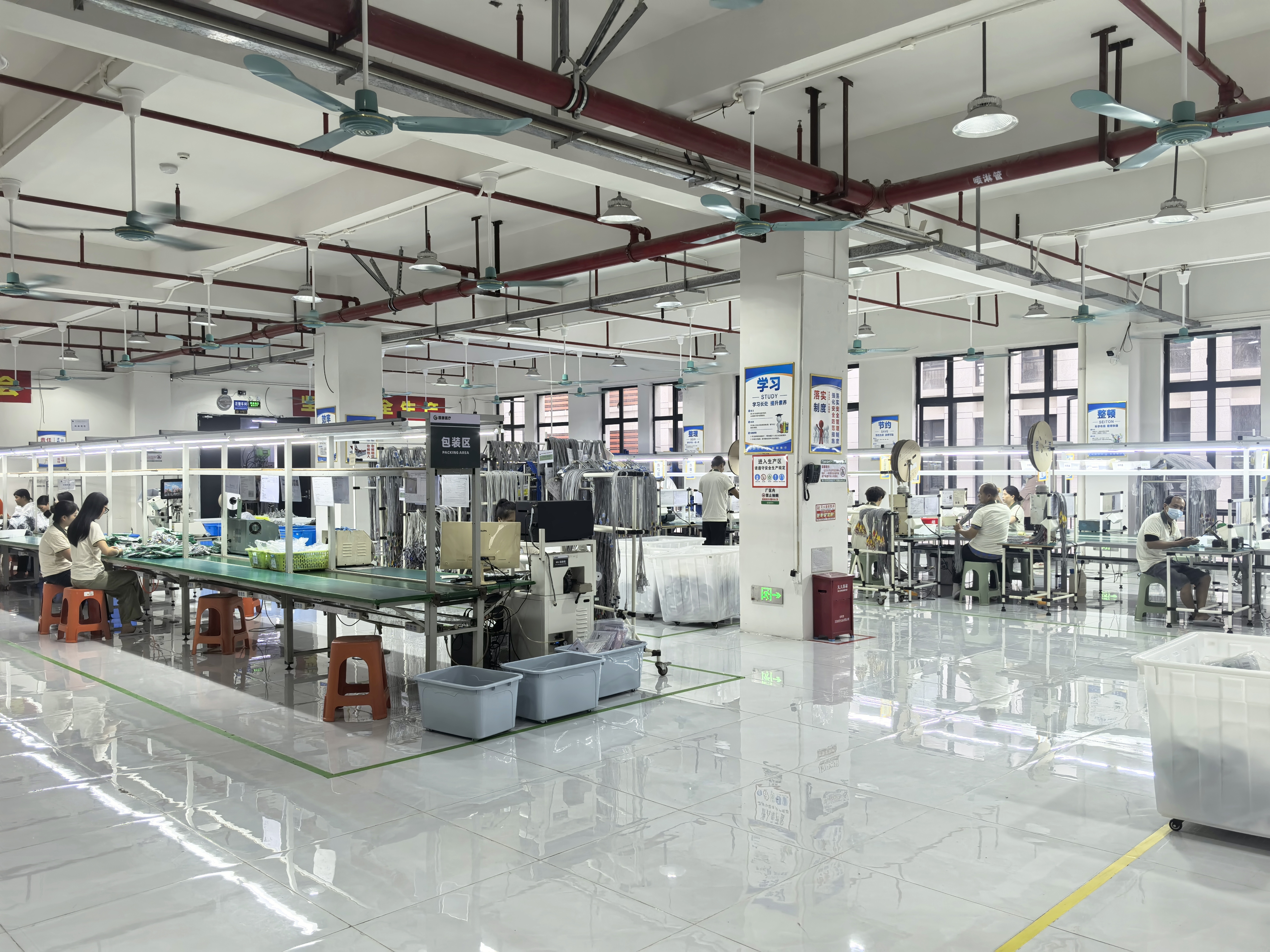 XINKANG MEDICAL INSTRUMENT CO.,LTD. factory production line